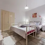 House Ingrid